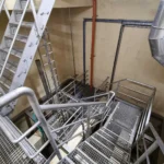 Laute Pumpwerksbau GmbH & Co. KG - Ihr deutschlandweit tätiger Pumpenspezialist aus der Altmark - Leistungen - Stahlbau-Konstruktion Treppe